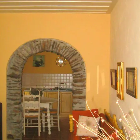 Olive Tree House بيت للعطل *